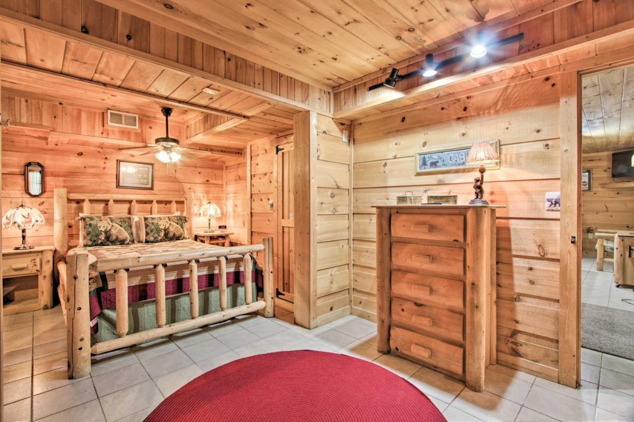 A-Frame Cabin With Hot Tub Less Than 1 Mi To Ober Gatlinburg Villa Kültér fotó